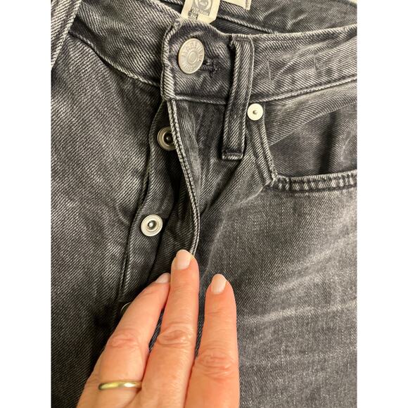 Madewell Balloon Button fly Jeans in Noll Wash, size 24, style: md690 - Picture 8 of 16